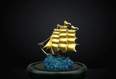 Mô hình thuyền buồm mạ vàng 24K