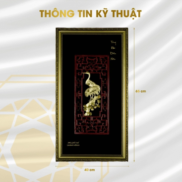 Tranh Tùng hạc diên niên dát vàng 24K với kích thước 40×65 cm