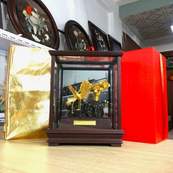 Tượng tùng hạc diên niên dát vàng 24K Tượng tùng hạc diên niên dát vàng 24K