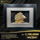 Tranh thuyền buồm thuận buồm xuôi gió mạ vàng (nền đen) 27x34cm