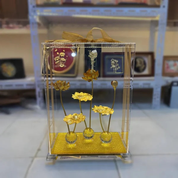 Hộp hồ hoa sen dát vàng 24K