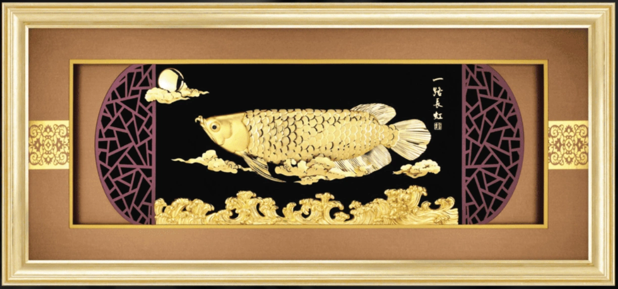 Tổng thể bức tranh cá rồng dát vàng 24k