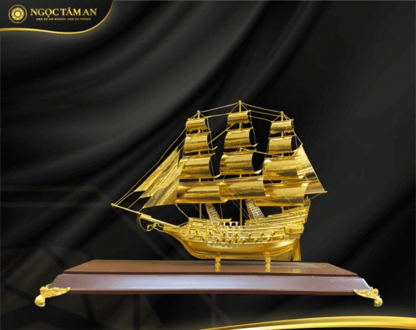 Mô hình thuyền buồm mạ vàng 24K cỡ đại – TB-421