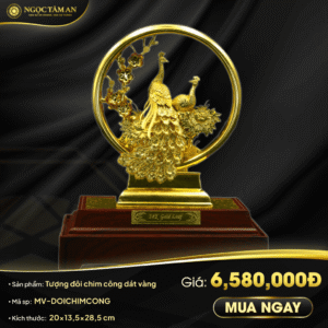 Tượng đôi chim công dát vàng