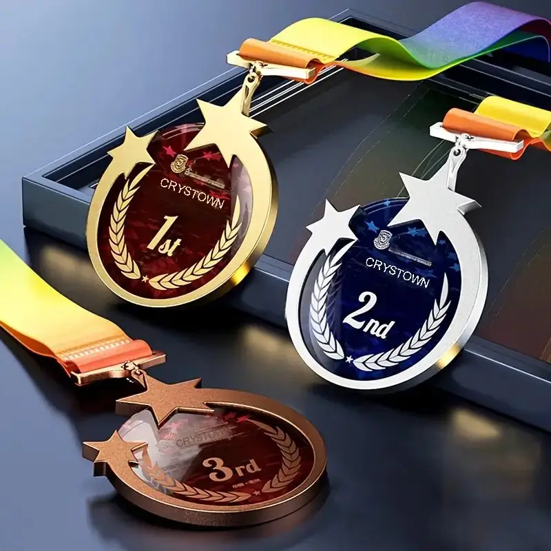 13 mau huy chuong vinh danh