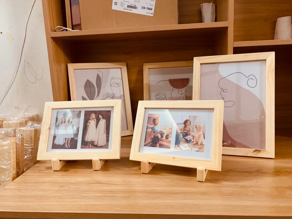 14 khung anh go de ban