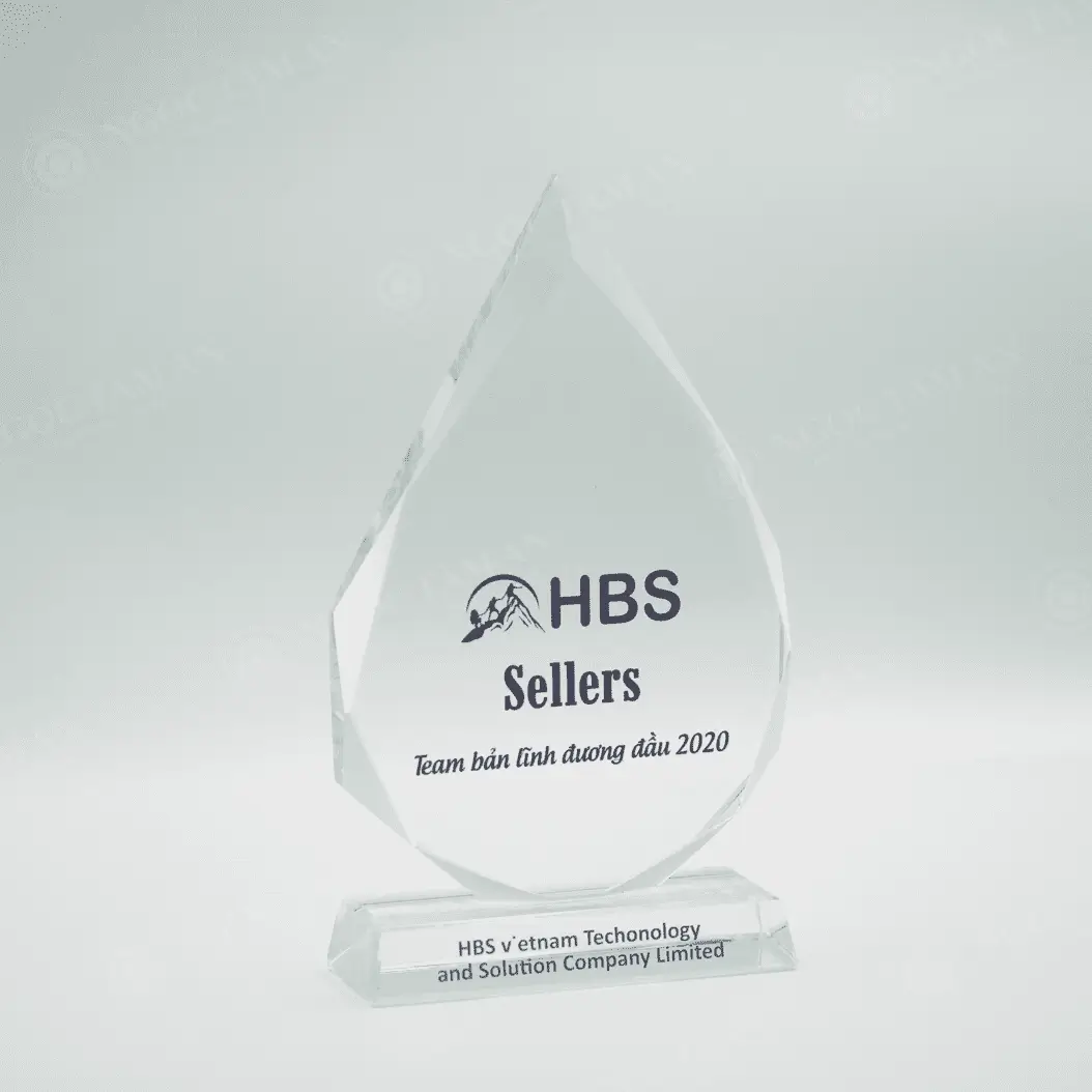 2 mau ky niem chuong thiet ke rieng cho hbs sellers