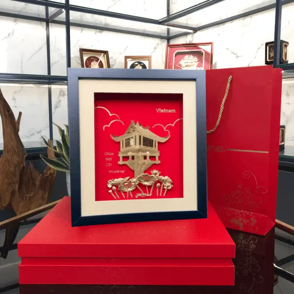 22 tranh chua mot cot dat vang