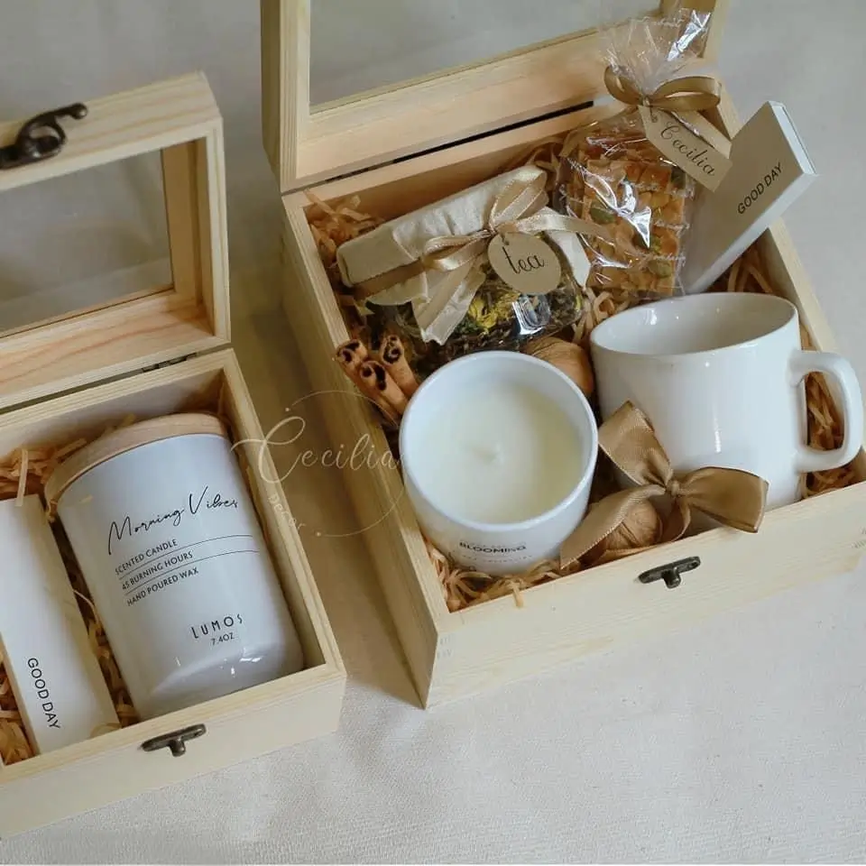 7 giftbox mix nen thom coc tra banh keo