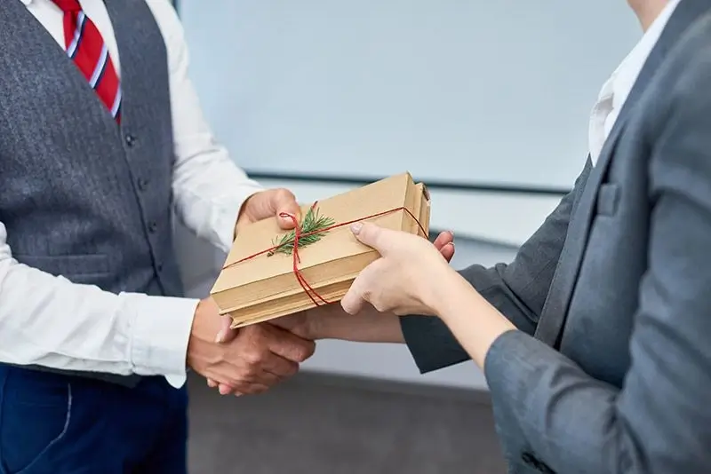 Quà tặng khách hàng