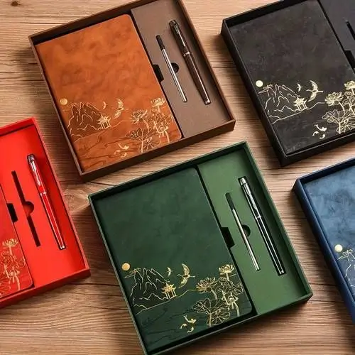 Hộp sổ tay kèm bút design