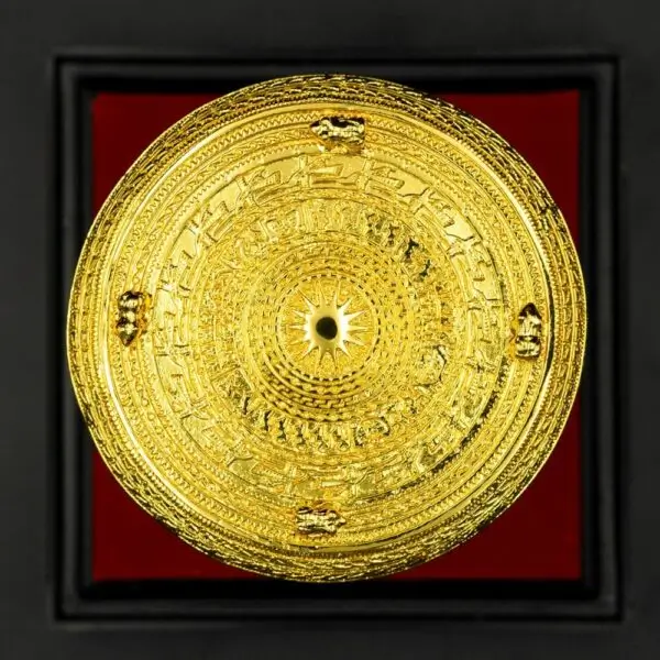 Mặt trống đồng mạ vàng 24K