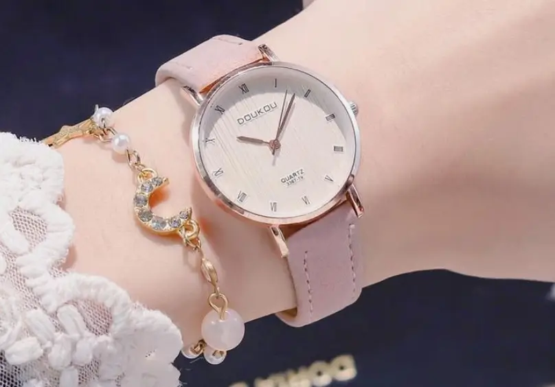 Đồng hồ đeo tay cho nữ thương hiệu Doukou