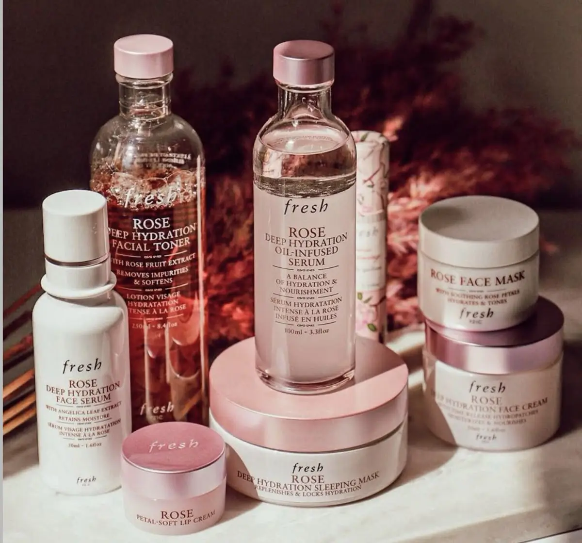 Quà tặng 20/10: 30+ gợi ý ý nghĩa, tinh tế và dễ chọn nhất Set đồ skincare dành cho nữ